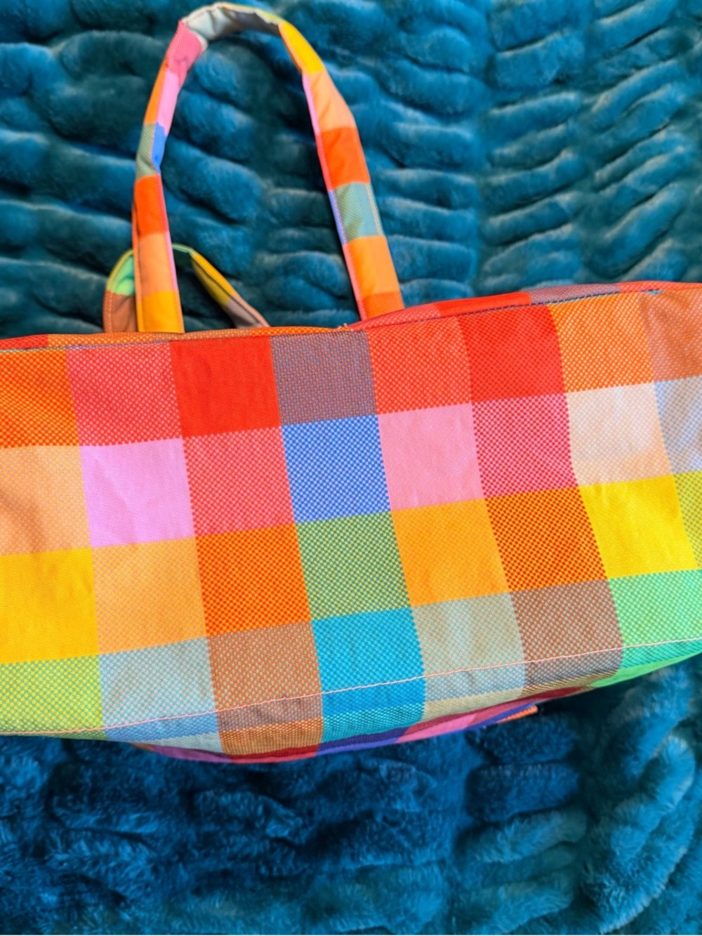 BAGGU Madras EDC Everyday Cloud Bag Rainbow Checkered Tote in Multicolor Plaid - Picture 5 of 5